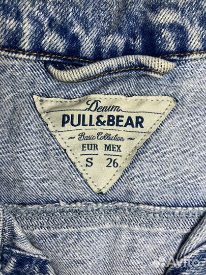 Джинсовая жилетка pull&bear