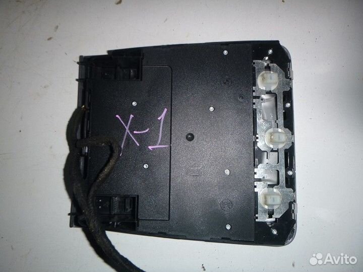 Плафон салона BMW X1 E84 2009