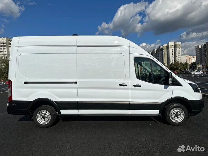 Ford Transit цельнометаллический, 2021