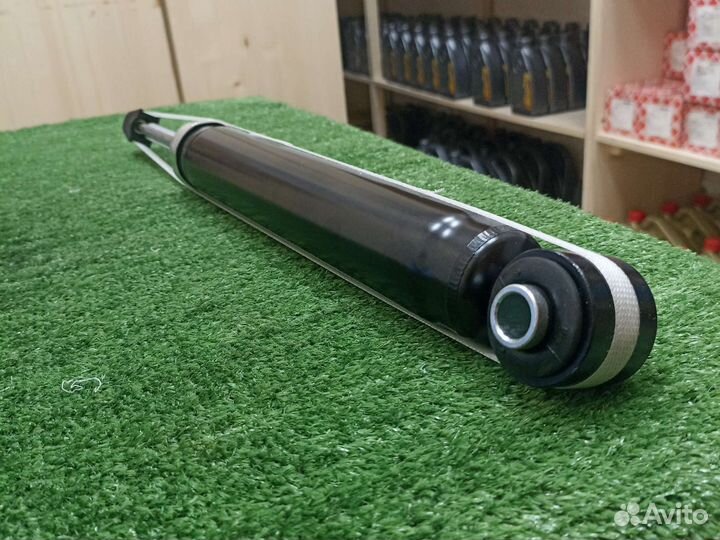 Амортизатор задний Volvo S80 II V70 III (06-16г)