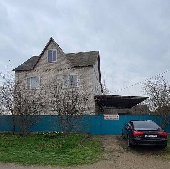 Дом 250 м² на участке 19 сот.