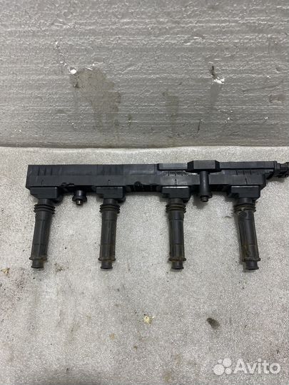 Катушка зажигания Opel Omega B z22xe