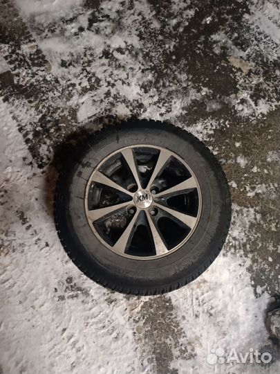 Литые диски на зимней резине r13