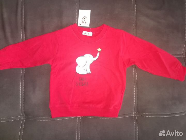 Свитшот новый 1,5-2 года