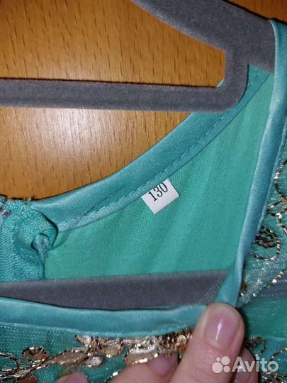 Платье для девочки со шлейфом