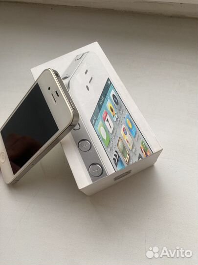 iPhone 4S, 16 ГБ