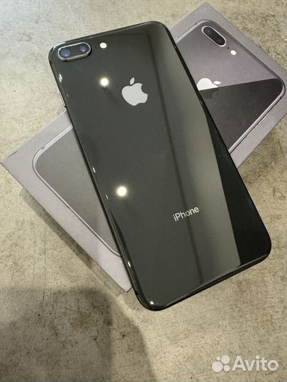 iPhone 8 Plus, 64 ГБ