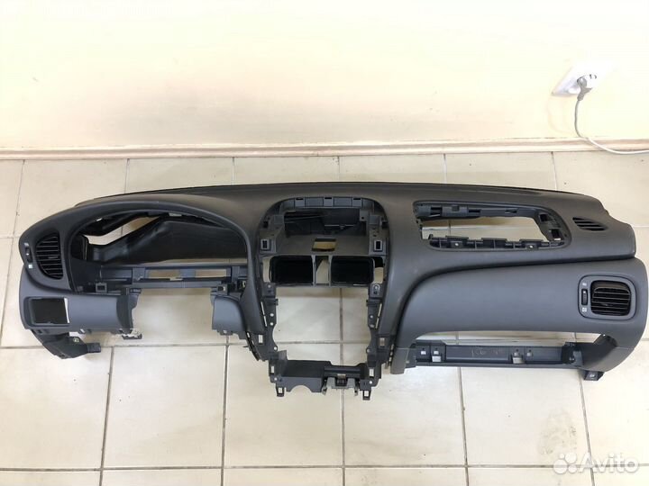 Торпедо Nissan Almera N16