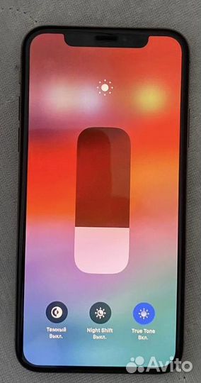 iPhone Xs, 64 ГБ