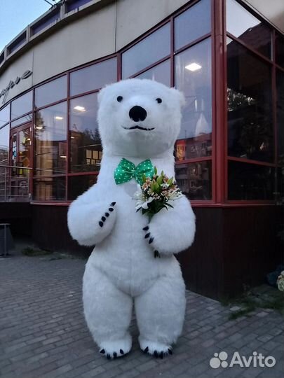 Поздравление от ростовых кукол