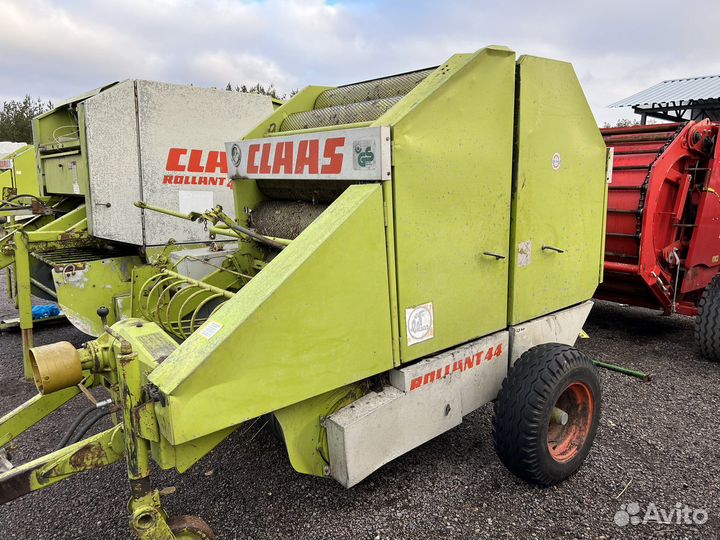 Пресс-подборщик Claas Rollant 44, 2002