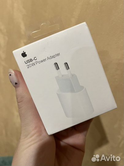 Зарядное устройство на iPhone