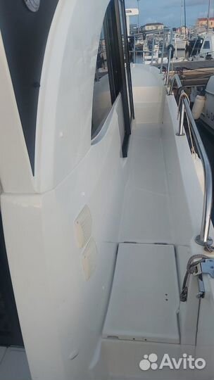 Катер Beneteau Antares 11 с Suzuki 2хDF300btxx