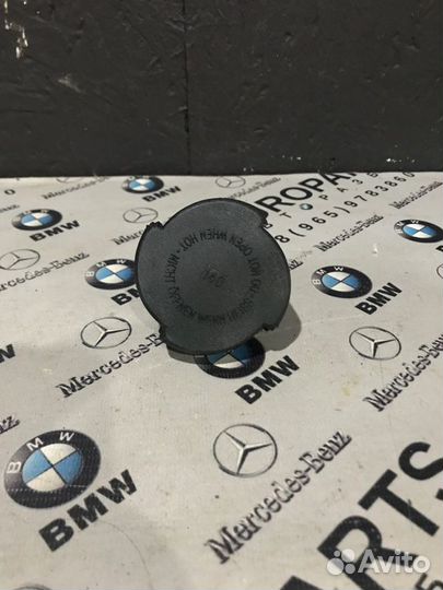 Крышка расширительного бачка Bmw 5-Series