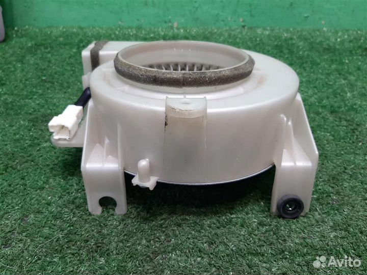 Мотор охлаждения батареи Lexus GS 450H 2007