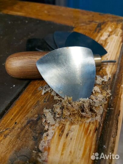 Цикля столярная (треугольник Рёло)