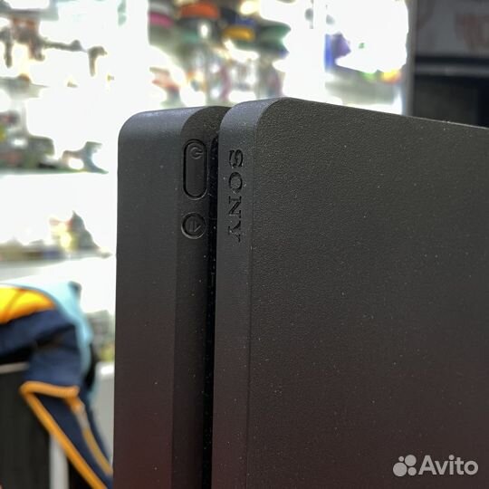 Игровая консоль PlayStation 4, 500 Gb, Slim (Б/У)