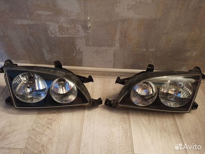 Фары caldina 210