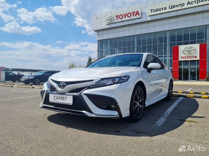 Toyota Camry, 2023