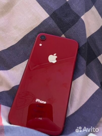 iPhone Xr, 64 ГБ