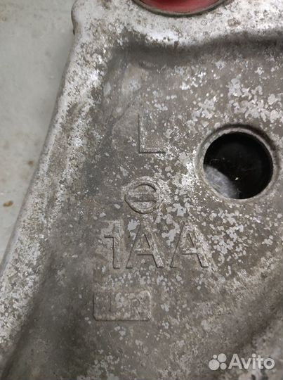 Передние рычаги Nissan Murano Z51