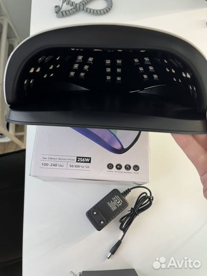 Лампа для сушки гель лака и геля