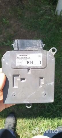 Блок розжига правой фары toyota rav4 XA50