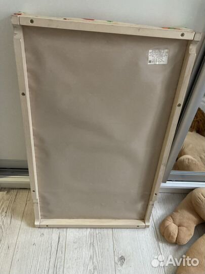 Пеленальная доска на кроватку