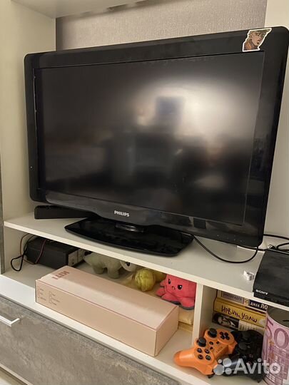 Телевизор Philips 32
