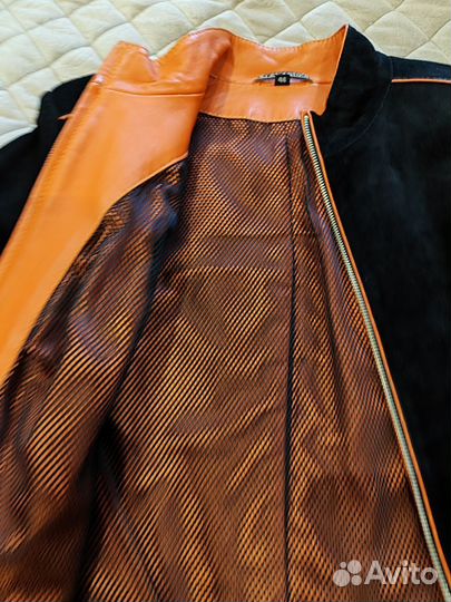 Замшевая куртка