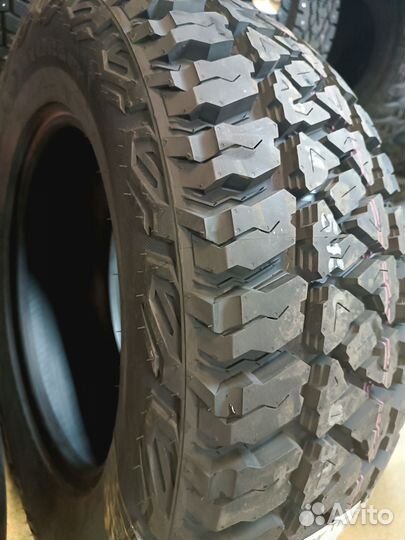 Kumho Road Venture MT51 275/65 R17