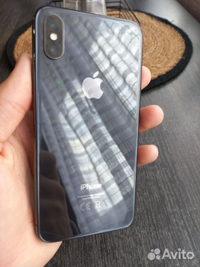 Телефон iPhone x