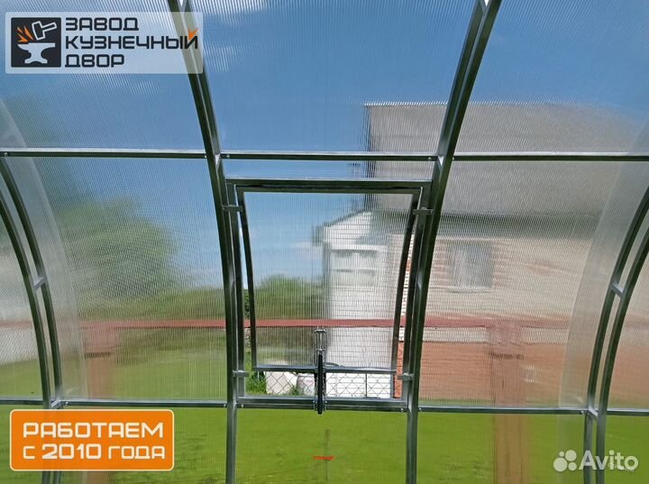 Теплица усиленная с поликарбонатом