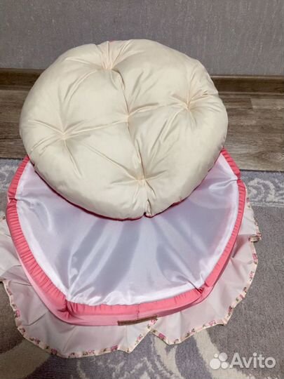 Лежанка для питомца