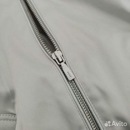 Бомбер для девочки zara