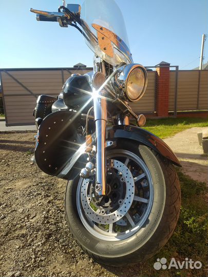 Yamaha road star 1700