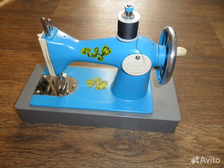 Детская швейная машинка, СССР