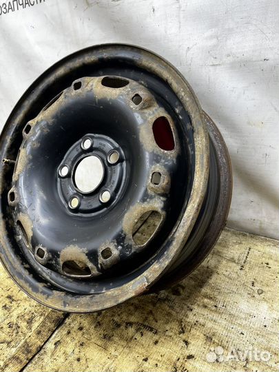 Штампованный диск R15 Фольксваген Поло 5