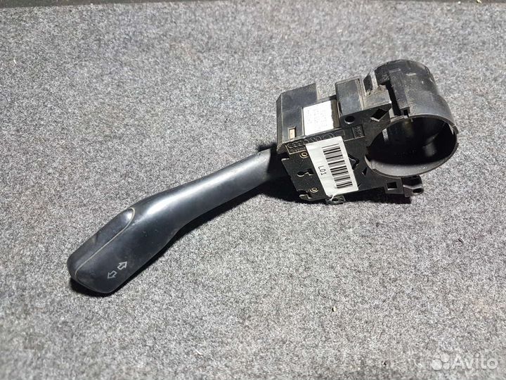 Подрулевой переключатель Skoda Octavia tour a4