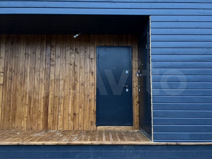 Дом 115 м² на участке 7,6 сот.