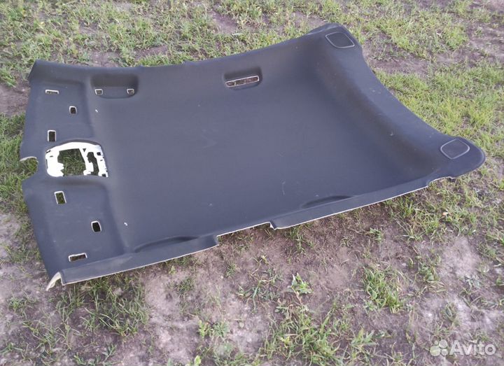 Потолок чёрный обивка крыши Mercedes A253 2019