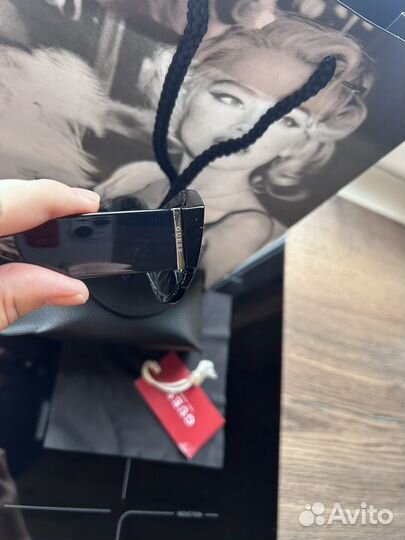 Очки guess оригинал
