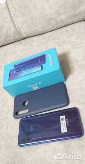 Honor 10i 6/128 Гб