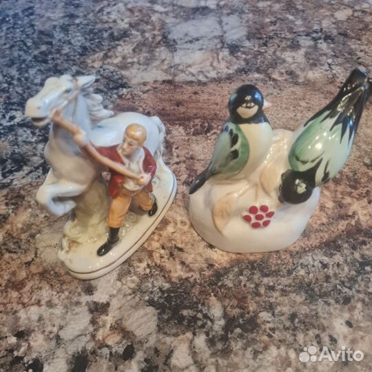 Статуэтка фарфор