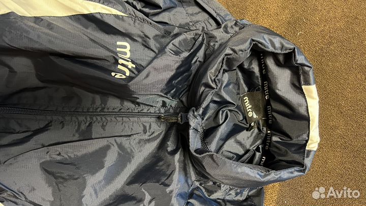 Спортивный костюм