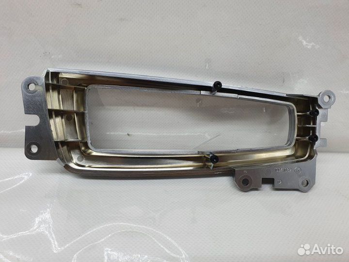 Накладка кулисы Bmw 5-Series F10 3.0D 2014