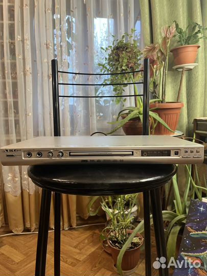 Dvd плееры в ассортименте и ресивер