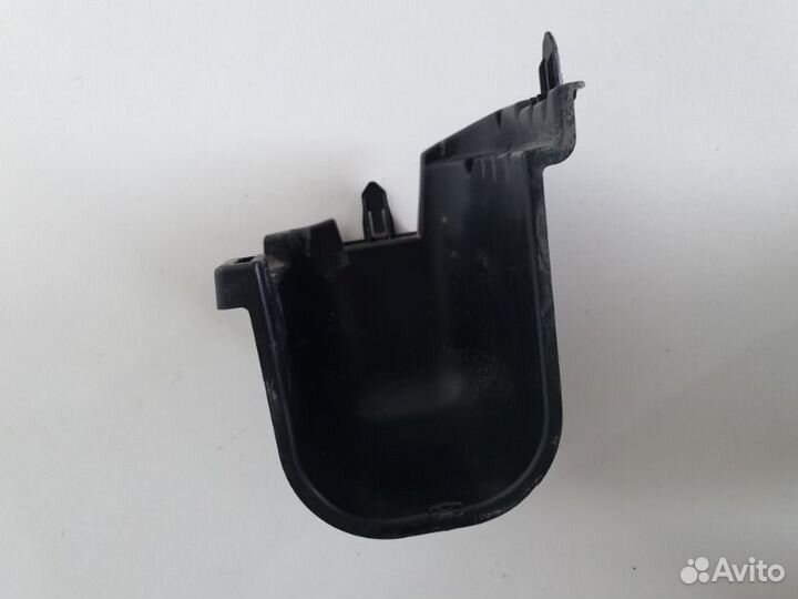 Накладка птф передняя Toyota Land Cruiser 200