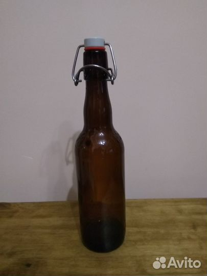 Бутылка стеклянная