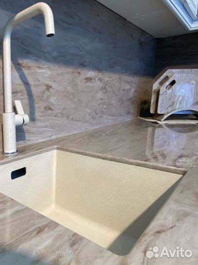 Мастер по обработке искусственного камня